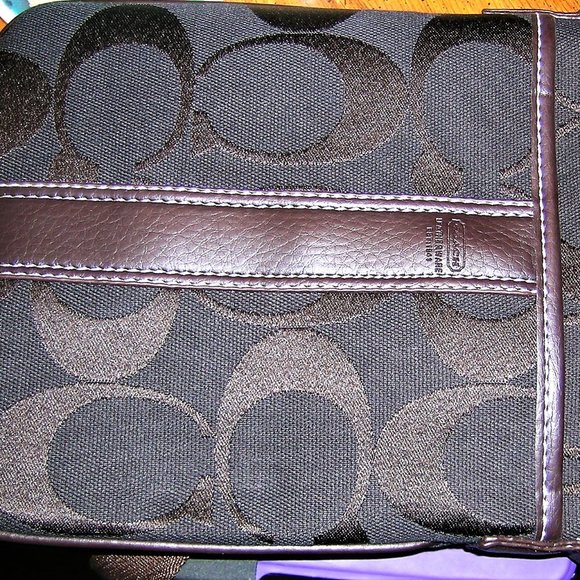 Coach Handbag - Picture 5 of 7